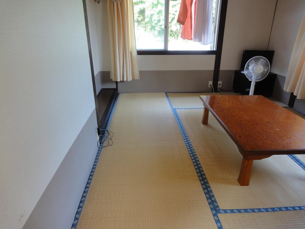 Hôtel Kuroemuso à Katsuura  Extérieur photo